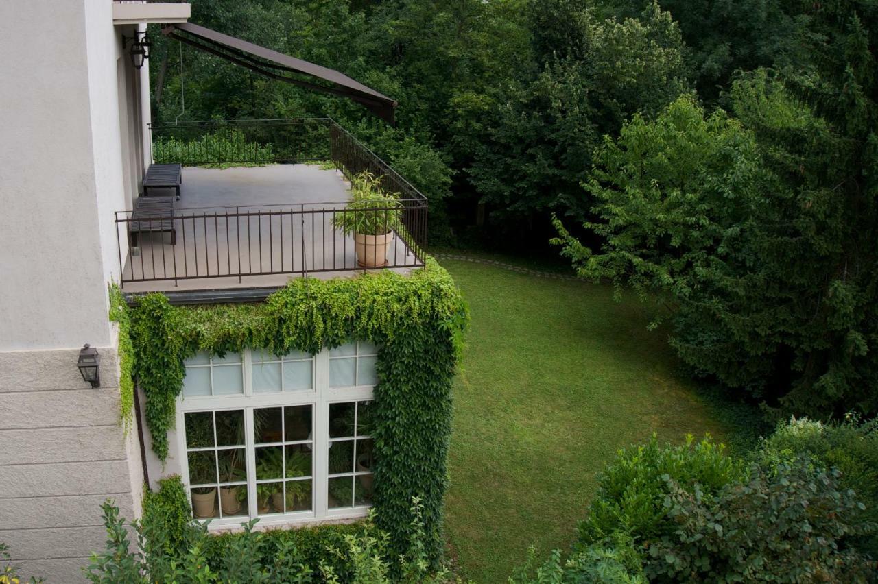 Embassy Row Bnb Zagreb Exteriör bild